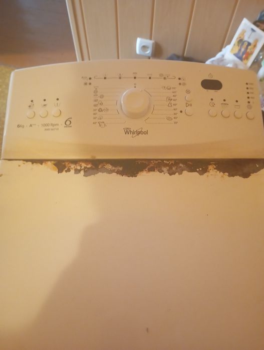 Пральна машинка Whirlpool AWE 66710