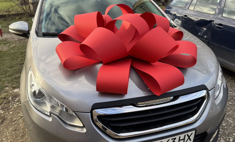 Бант на авто / великий бант на машину / бант