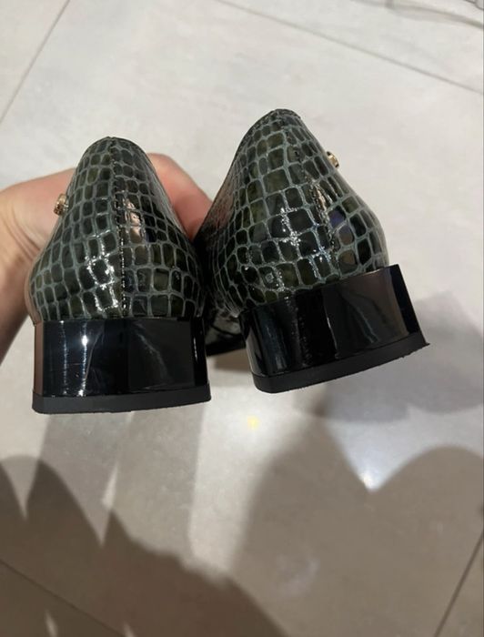 Wężowe mokasyny r. 40 Venezia