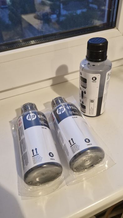 Оригінальні чорні чорнила НР GT53XL об'ємом 135 мл