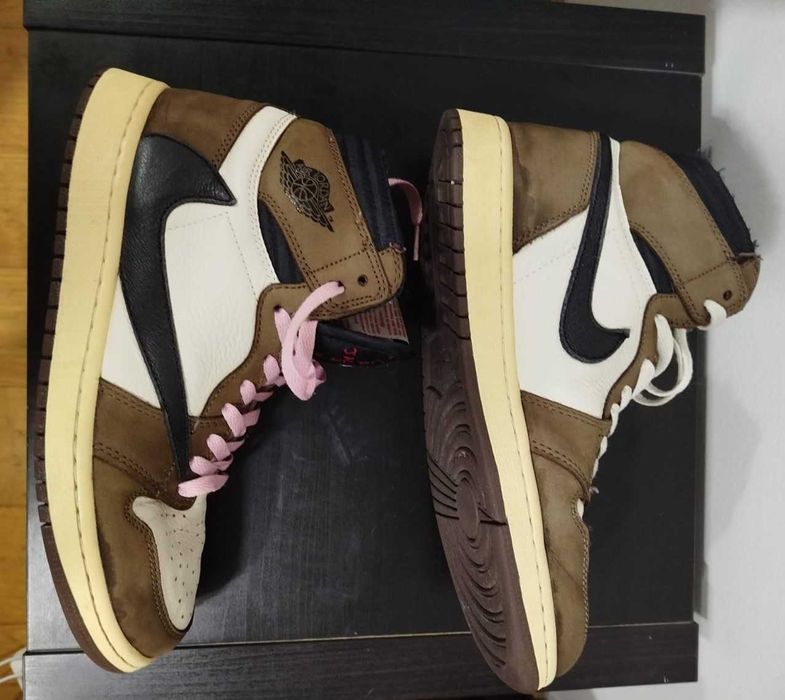 Jordan 1 Retro High Travis Scott OG SP Mocha