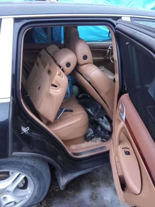 Продам Porsche Cayenne S