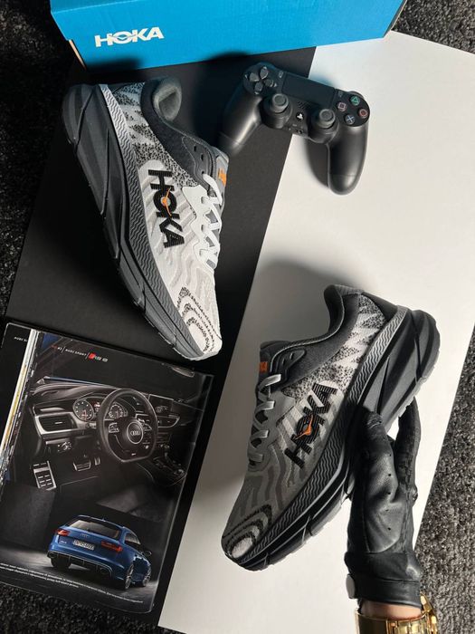 Чоловічі кросівки хока HOKA Challenger ART 7 Light Grey Black [41-46]