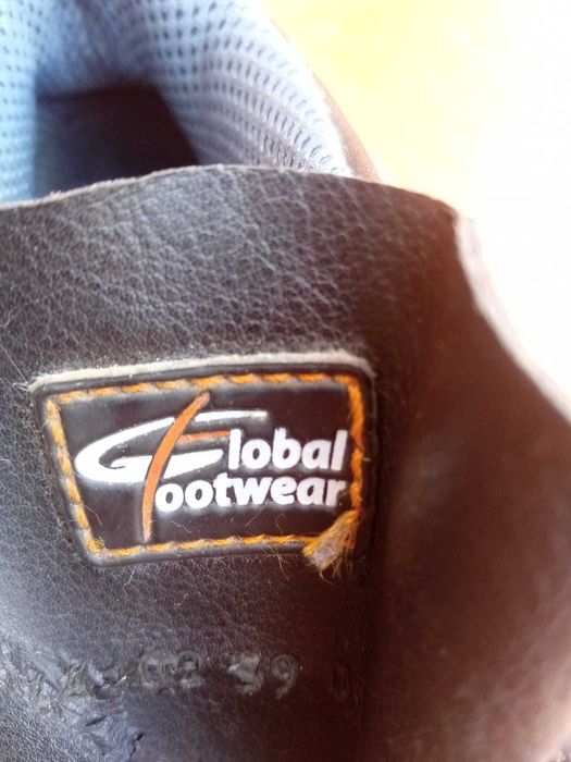 Botas de Trabalho - Biqueira e palmilha aço - Tam 39