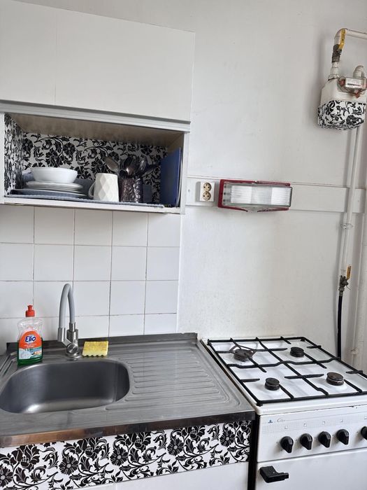 Здається 1 кімнатна квартира подобово