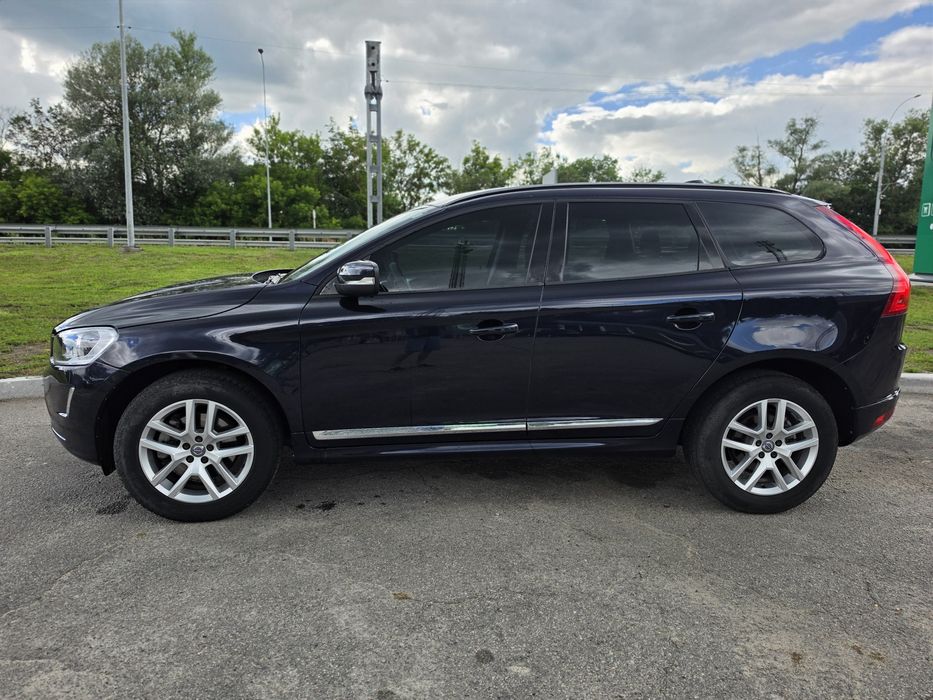 Продам Volvo xc60 2016 2.0