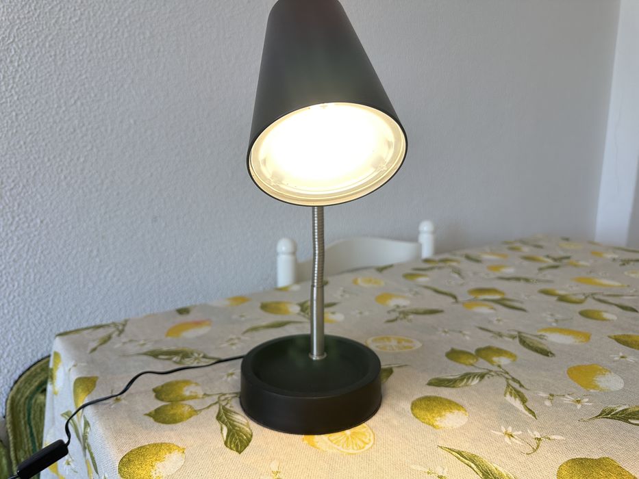 Luminária de meda LED dobravel