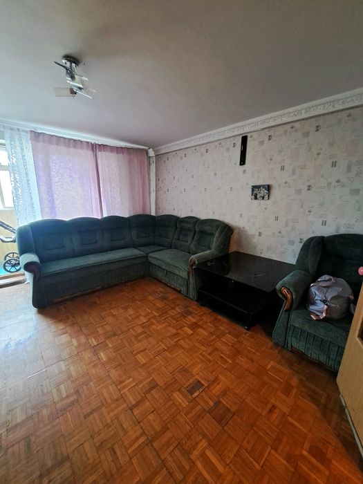 Сдам 3-х комнатную квартиру Тира