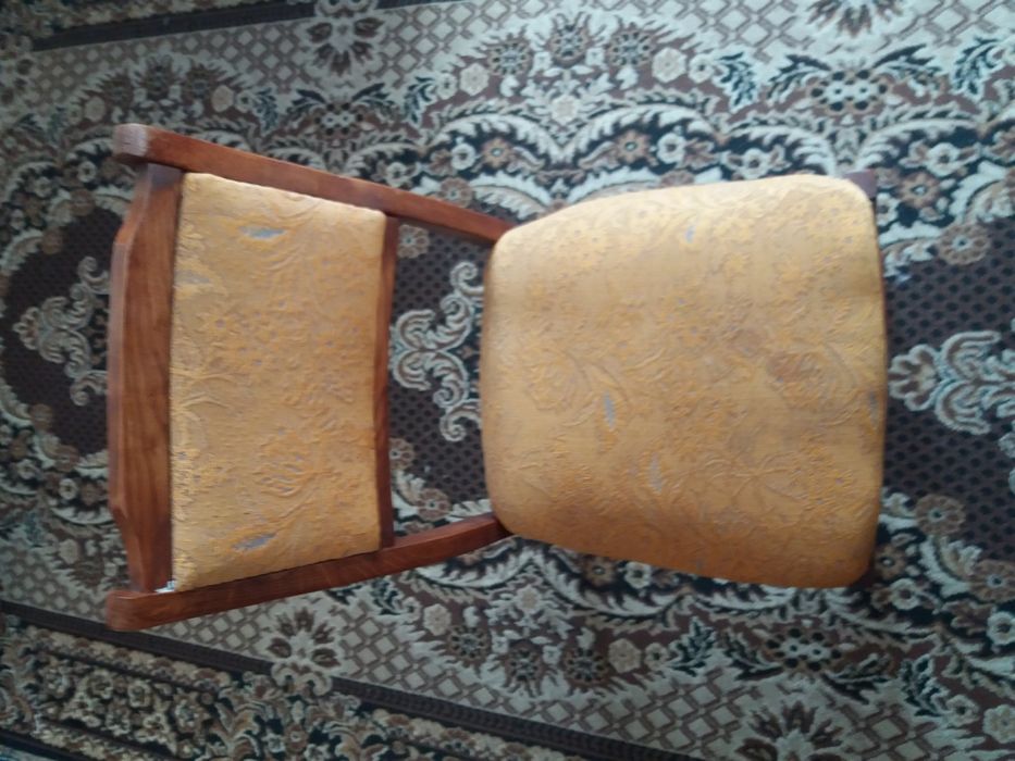 Крісла мягкі з спинкою