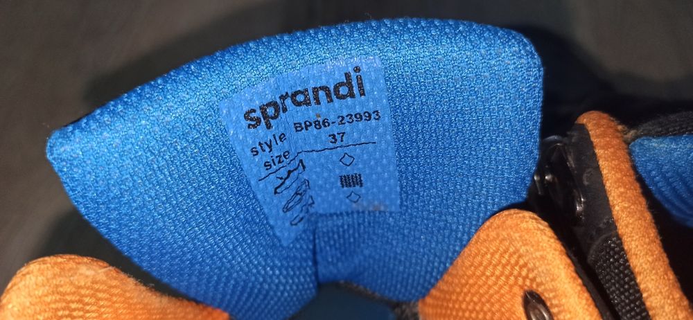 Buty 37 , sprandi,