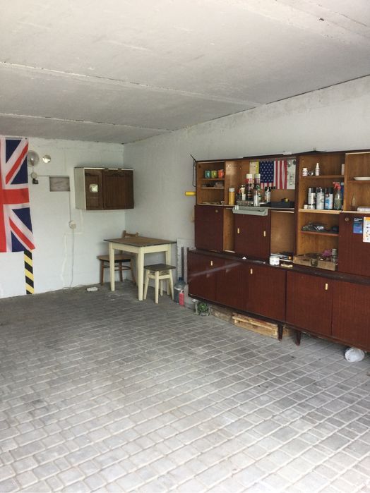 Гараж в центрі міста вул Музейна