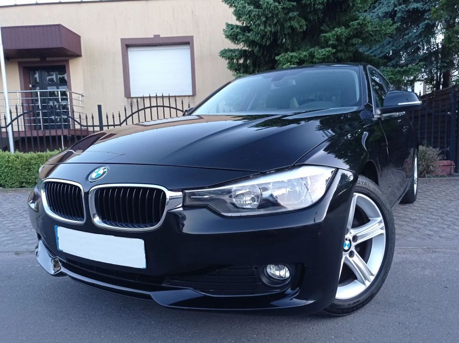 BMW Seria 3 2.0D Sedan , czarny
