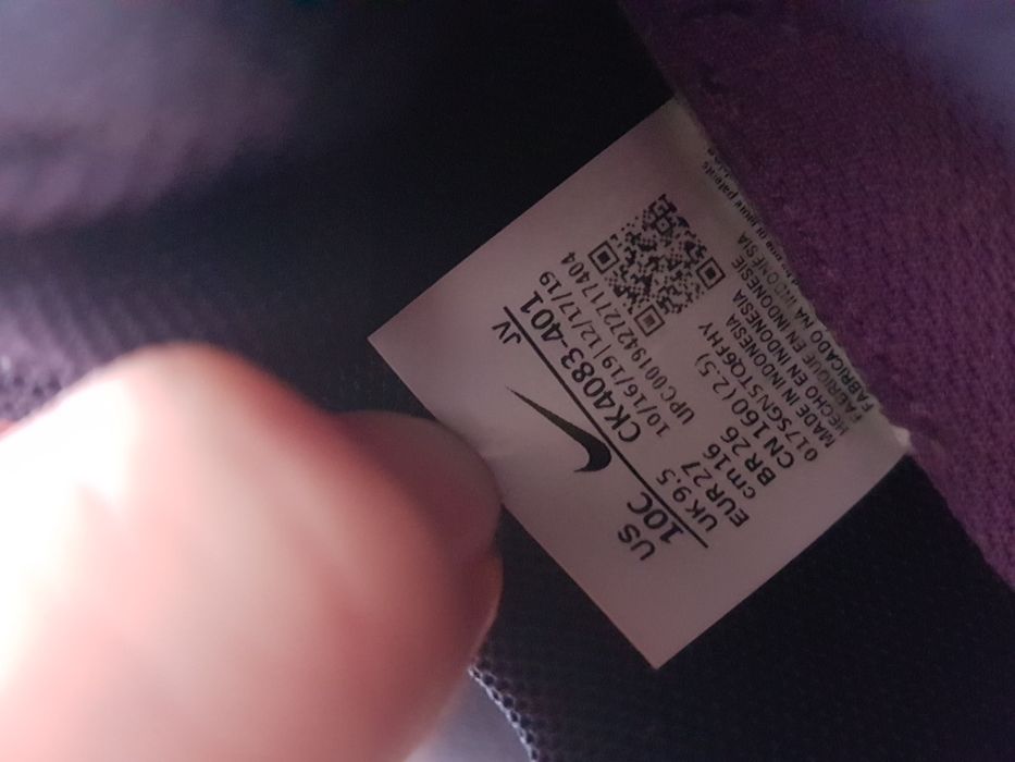 Adidasy Nike 27 Adidaski buty sportowe dla dziewczynki Wsuwane