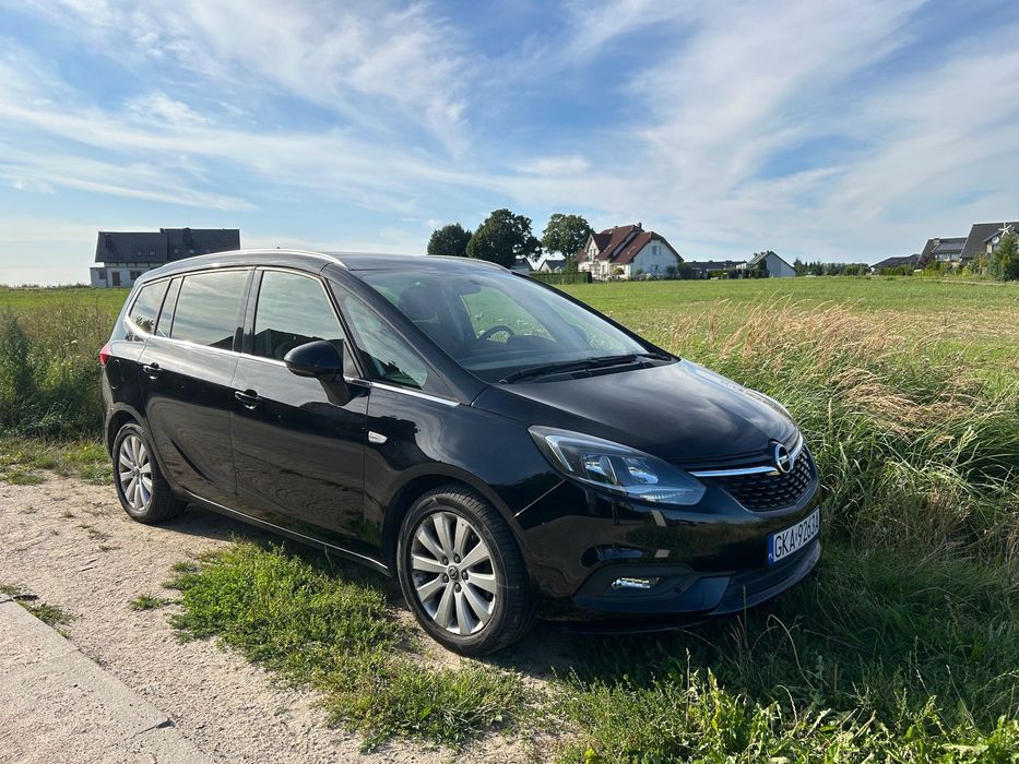 Opel Zafira Opel Zafira 2017, 7 miejsc, pierwszy właściciel