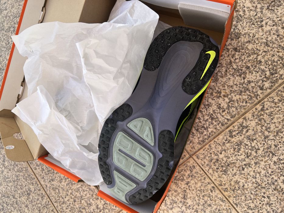 Nike Vomero 18 - como novo nr 41