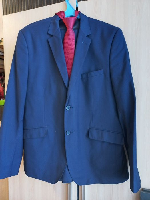 Продам чоловічий костюм в ІДЕАЛЬНОМУ стані