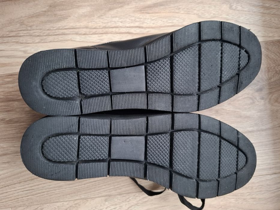 Pantofle półbuty skórzane damskie Lasocki