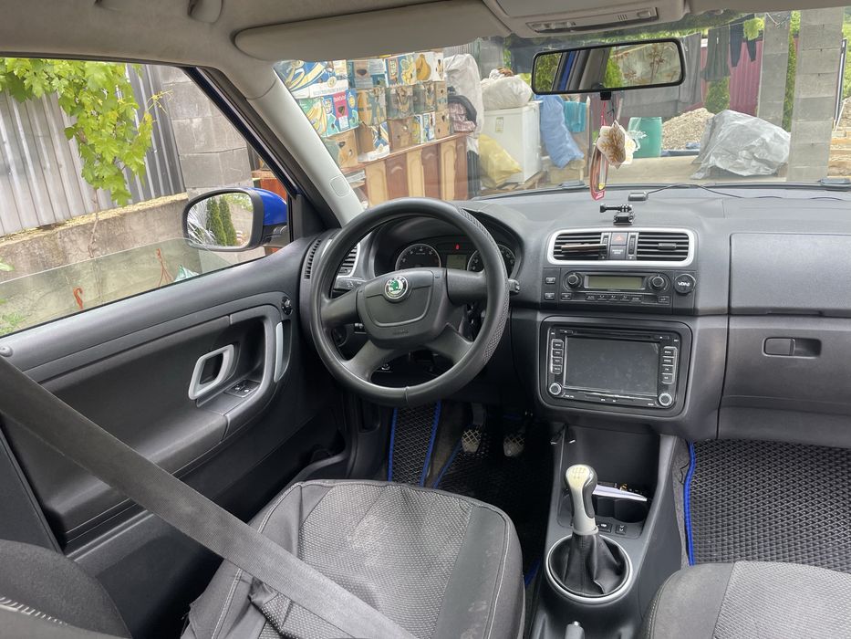 продам фабію 1.2 бензин в отлічному стані