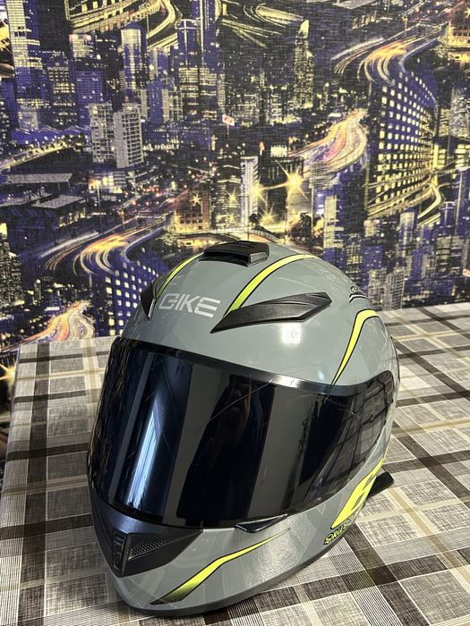 Продам шолом.