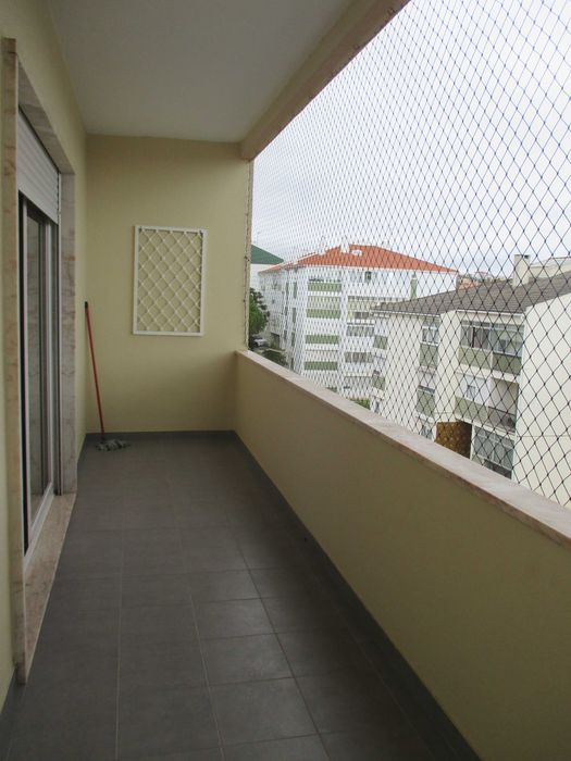 Apartamento T3 em São Miguel das Encostas