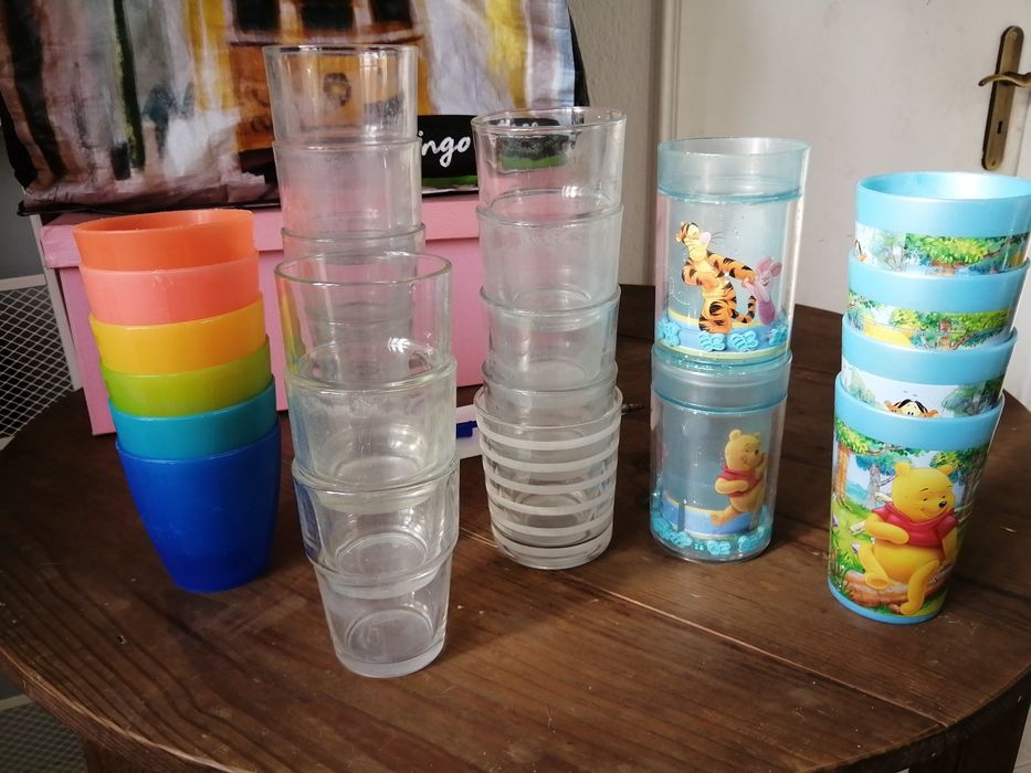 Copos normais e de criança