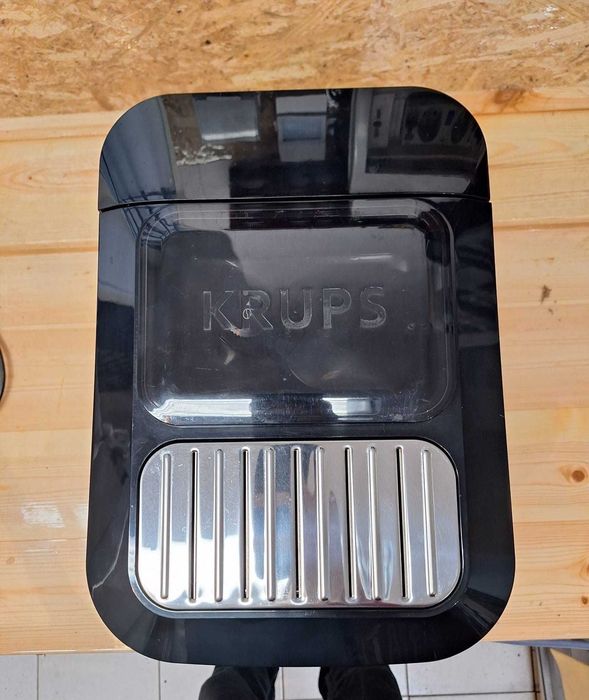 Ekspres do kawy Krups EA 8808