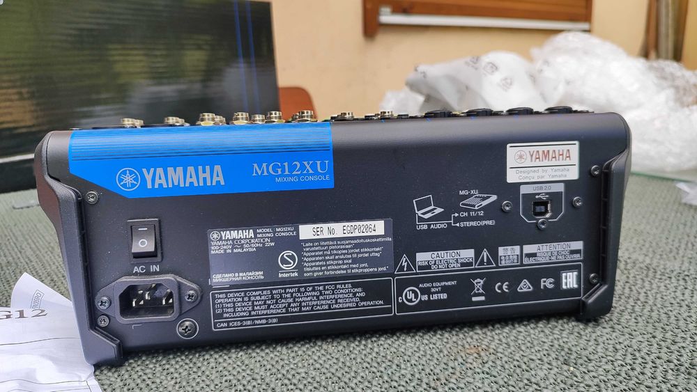 Yamaha MG12XU mikser analogowy USB efekty SPX D-PRE