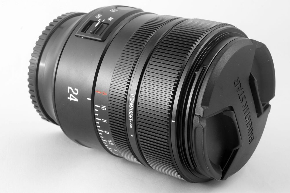 Об'єктив Brightin Star AF 24mm f/1.8 STM байонет Sony FE