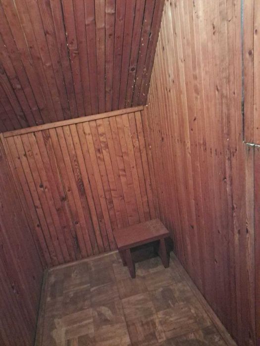 Продаж ділянки та дачного будинка біля комплесу Львівська Швейцарія