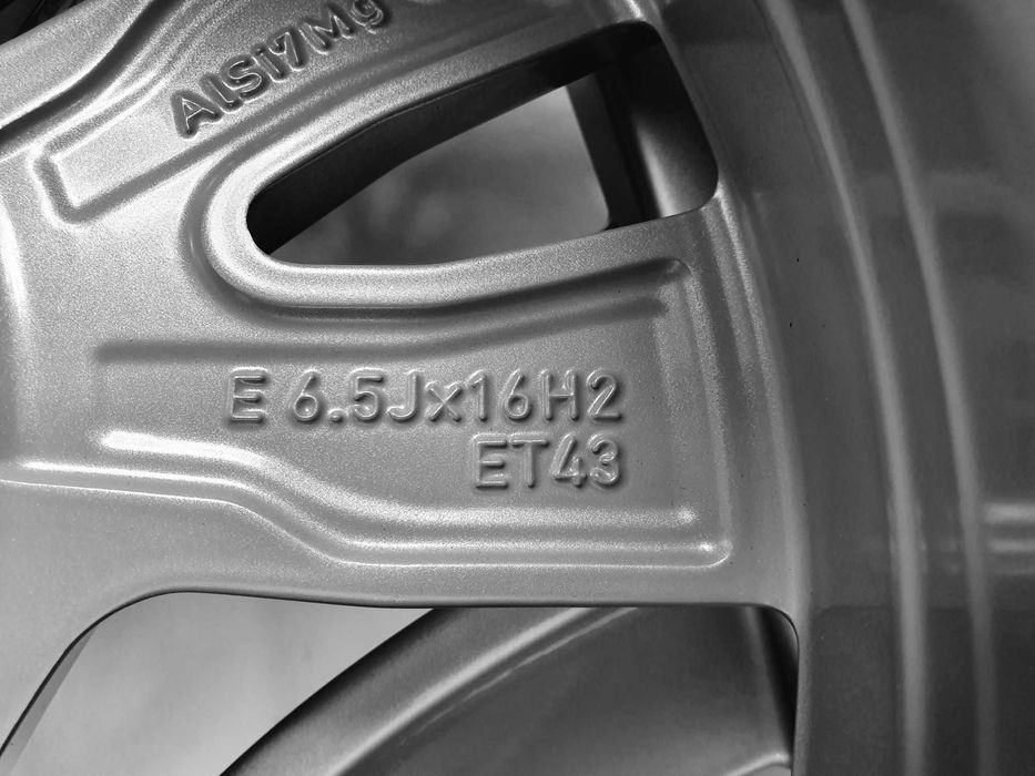 Nowe oryg alufelgi VW 16 Beetle Caddy Golf Jetta Passat T-ROC Touran