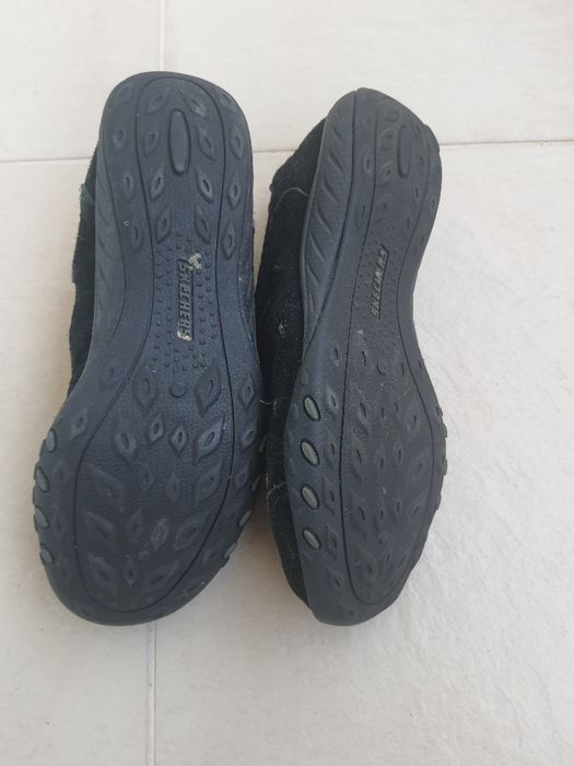 Tennis Skechers pretos
