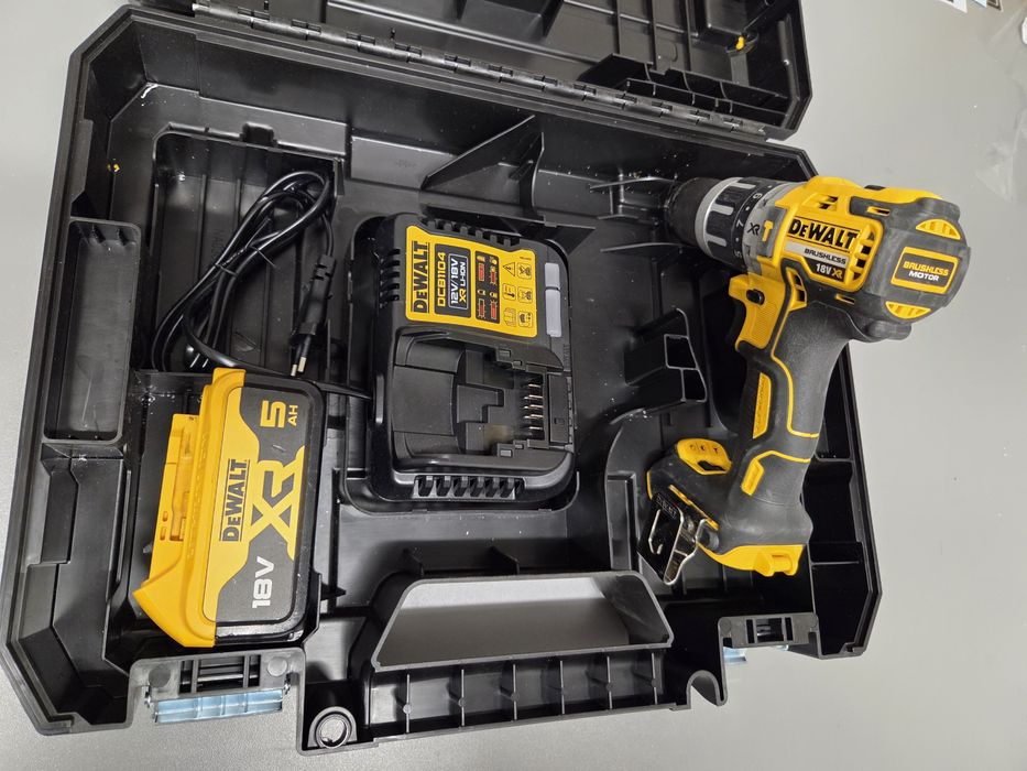 Wiertarko-wkretarka -udatowa Dewolt