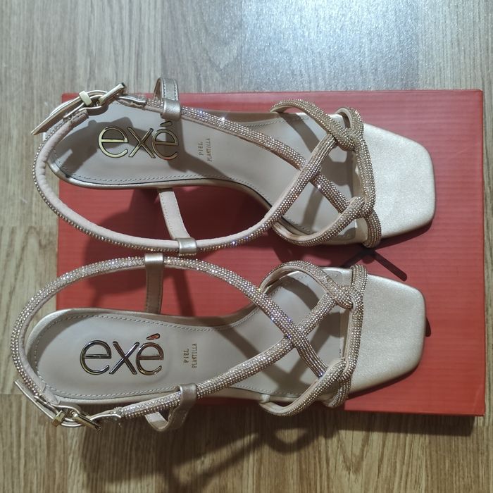 Sandália Salto Mulher Exé (Tamanho 39)