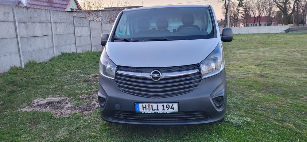 Opel vivaro 1.6 2017r chłodnia