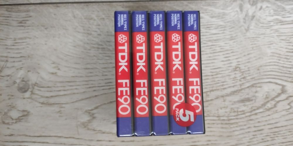 ,Продам Кассеты TDK