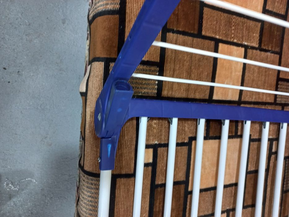 Електрична сушарка для одягу