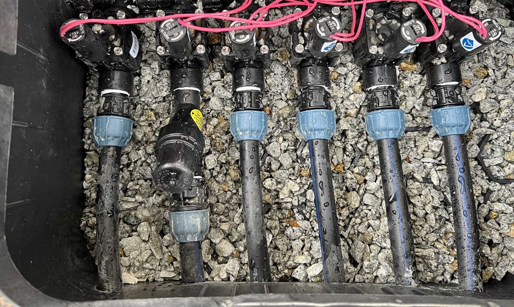 Automatyczne systemy nawadniające/projektowanie/ zakładanie ogrodów