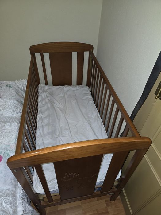 Cama de grades madeira maciça