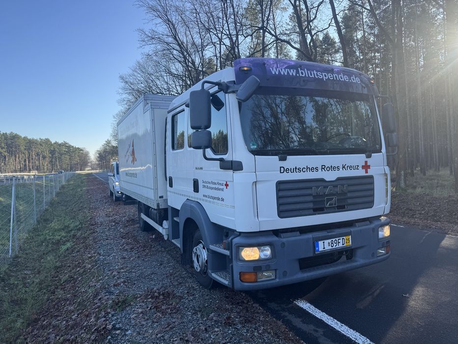 Man TGL 8.180 brygadowka chłodnia 6 osobowy winda super stan! Camper