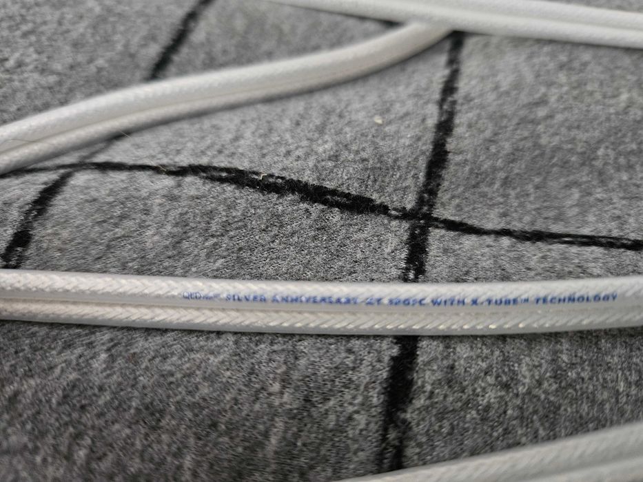 OKAZJA Kable przewody glosnikowe QED Airloc Silver Anniversary x Tube