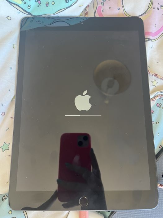 iPad 8 geração com capa incluída