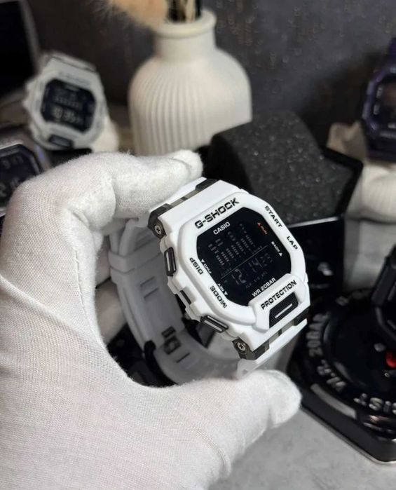 Наручные часы Casio GBD-200SM Новые