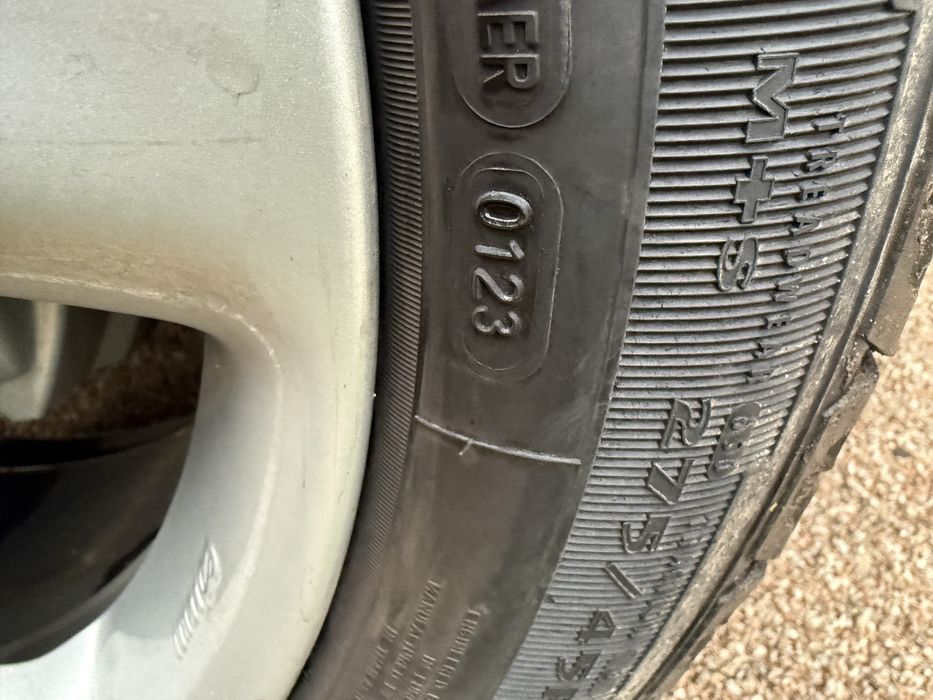 Резина 275/45 R21 всесезонна 4шт протектор 8+мм 23рік