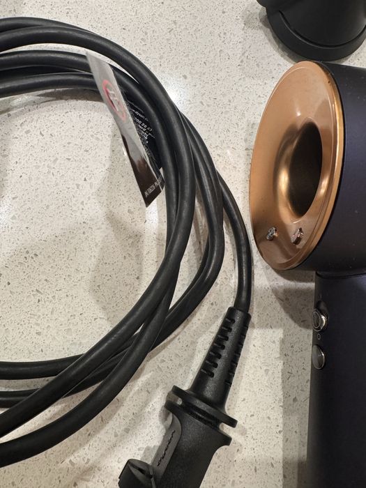 Secador Dyson Supersonic Azul