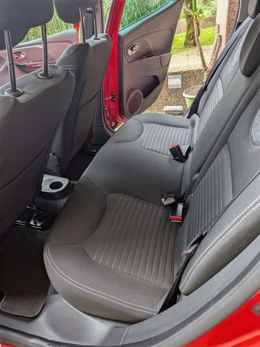 Renault Clio 0.9 TCe 90 CV — photo 3