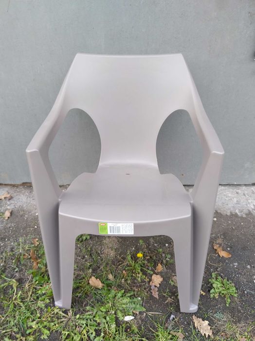 OKAZJA Krzesło ogrodowe plastikowe Dante Cappuccino Low Back