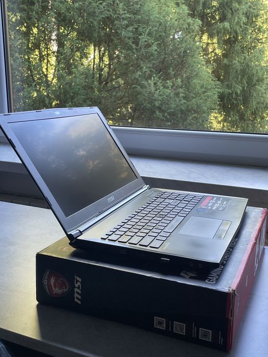 Laptop MSI GL62 16GB ram 1TB- dobry stan