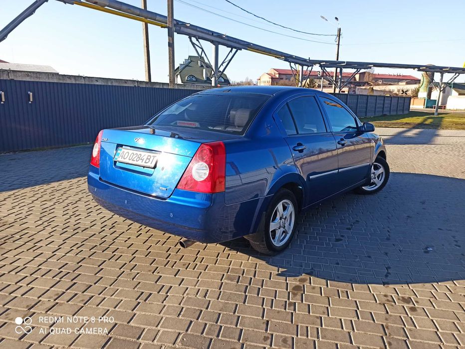 Чері Елара продам