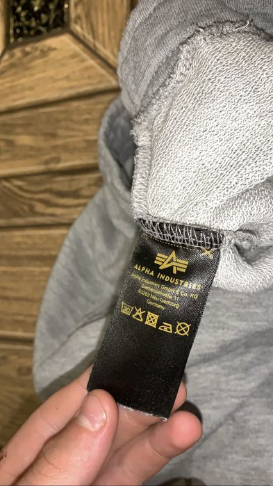 Продам шорти Alpha Industries