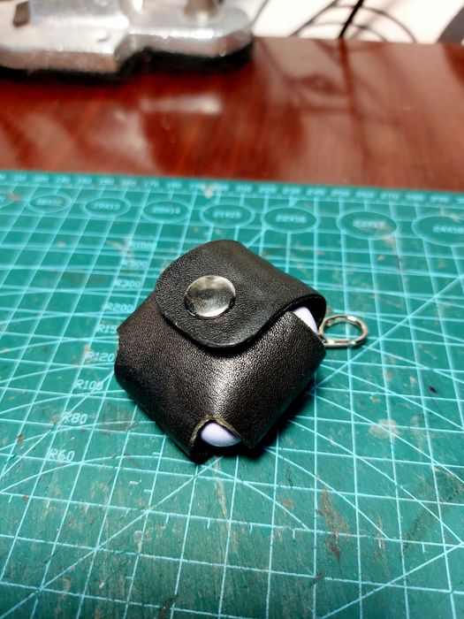 Чехол для наушников airpods 1,2
